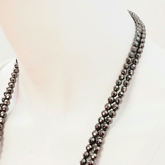 BEADED LIGHT WEIGHT NECKLACE - Picture 3 of 3